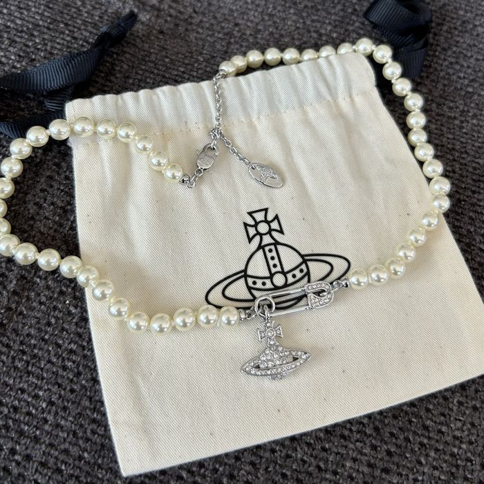 Vivienne Westwood Lucrece колие