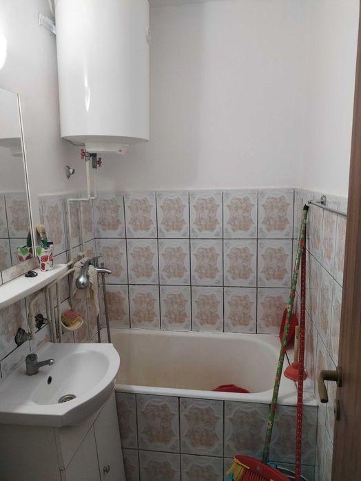 Garsoniera de vânzare etaj3