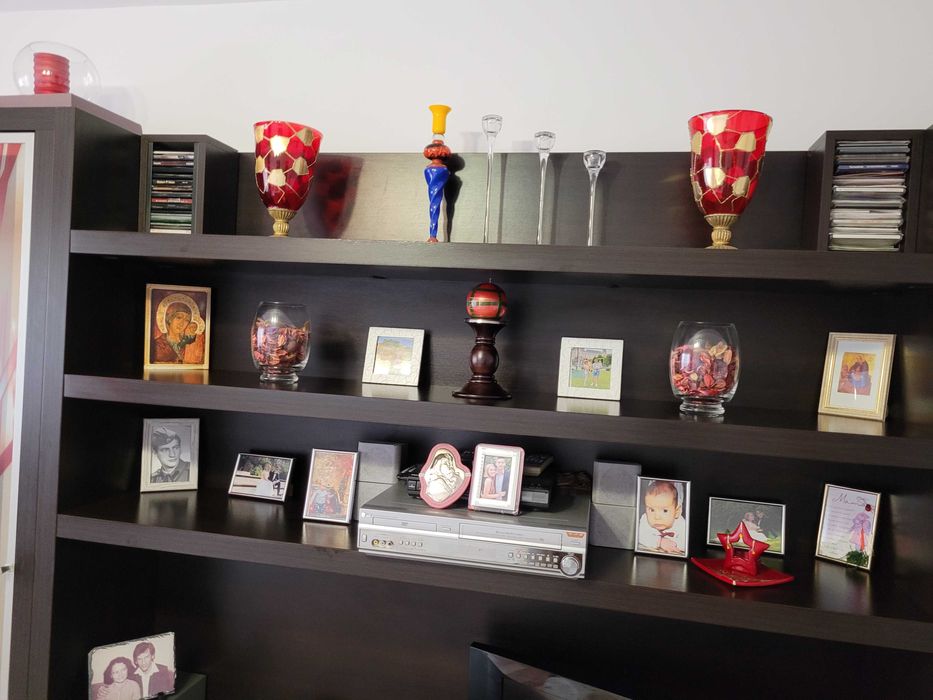Mobila salon, sufragerie din lemn masiv
