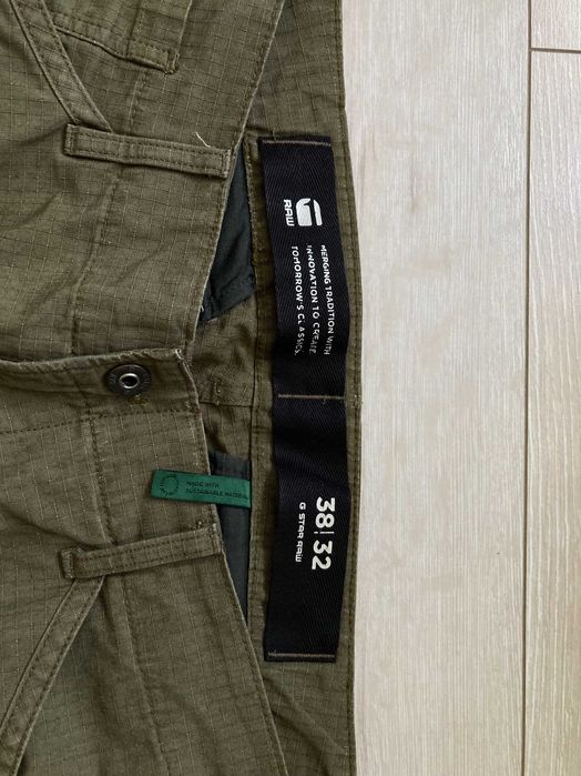 G Star Rovic Zip 3D Straight Tapered панталони капаци панталон 38 / 32