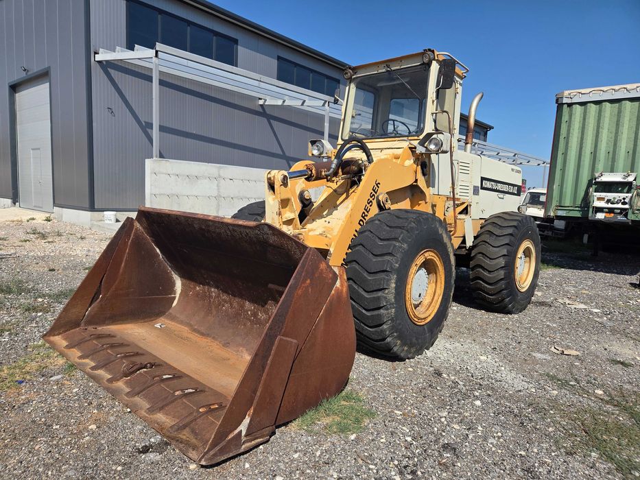 Фадрома Komatsu добро състояние