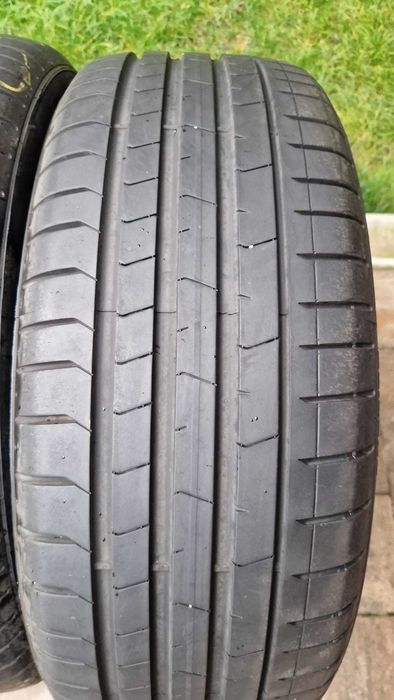 Anvelope 235 55 R 18 Pirelli 2024