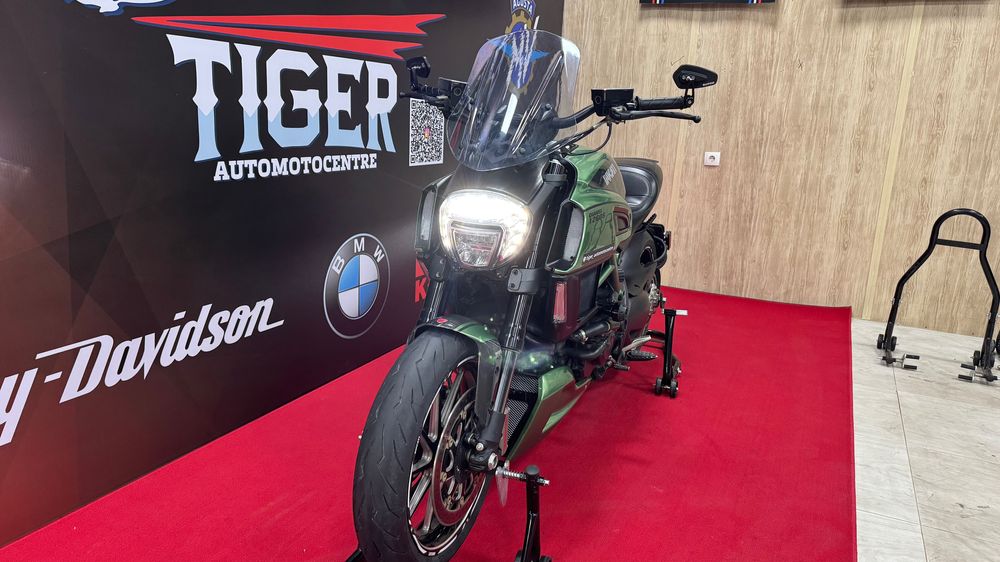 Ducati Diavel1200 Carbon 2015