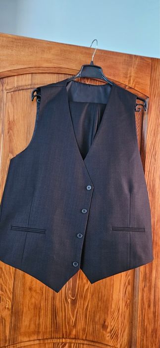 Costum barbatesc