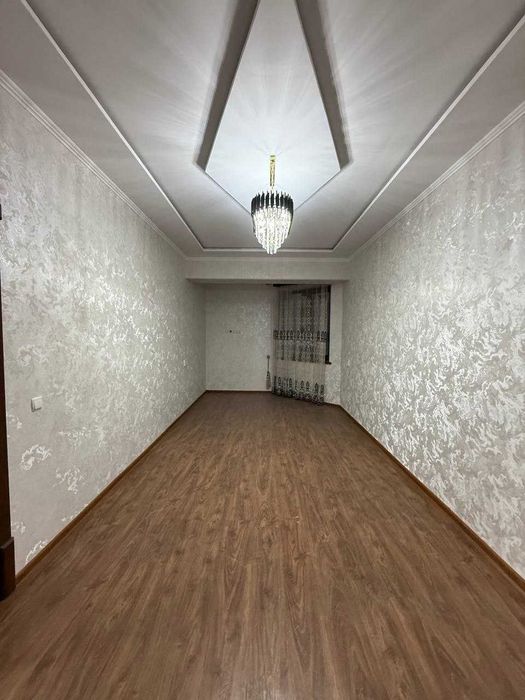 Mikrarayon hududida kvartira zudlik bilan sotiladi!