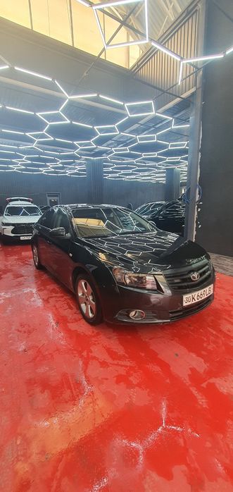 Автомобиль Dewoo Kruz