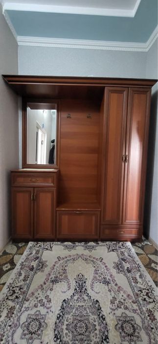 Прихожая шкаф размер 210x180. В хорошем состоянии