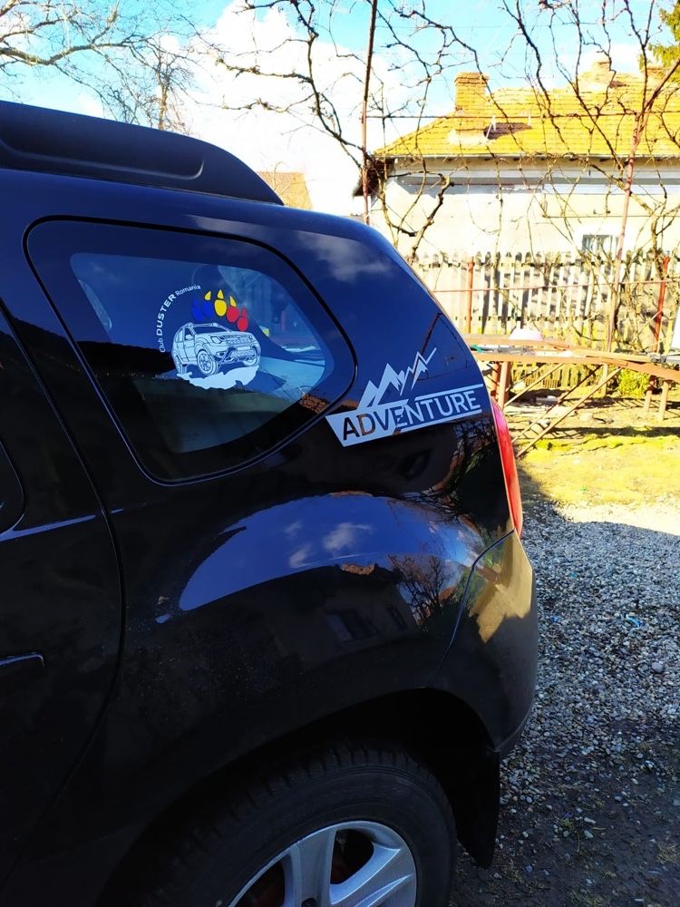 Sticker Duster Adventure si Stepway argintiu si negru