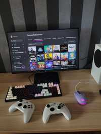 Xbox series s с клавиатурой мышкой и с монитором