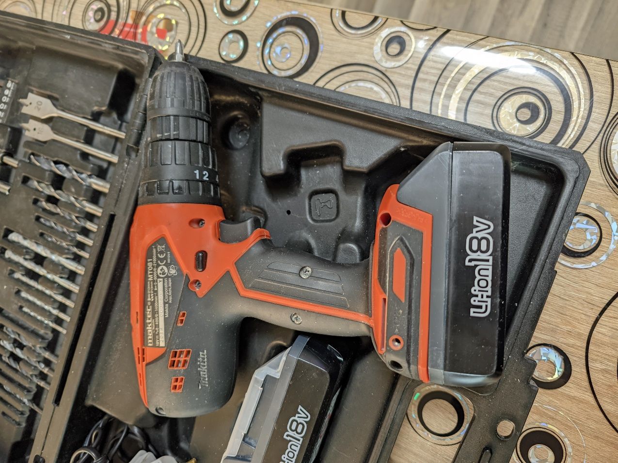 Продавам ударен винтоверт MAKTEC /MAKITA/