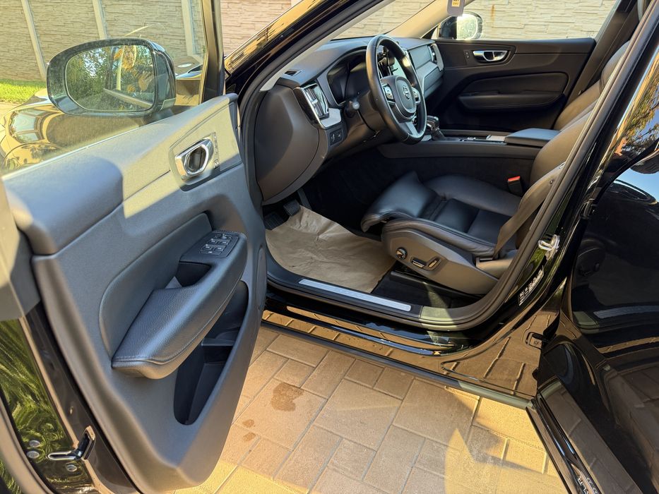 Vand Volvo XC60 2018 D5 AWD Inscription 235 CP