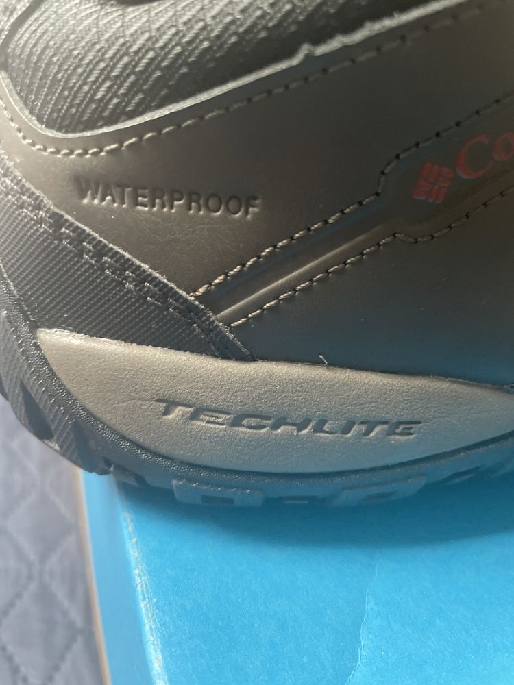 Туристически обувки Columbia Woodburn Omni -Heat