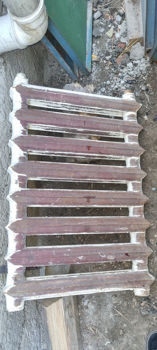 Чугунная батарея