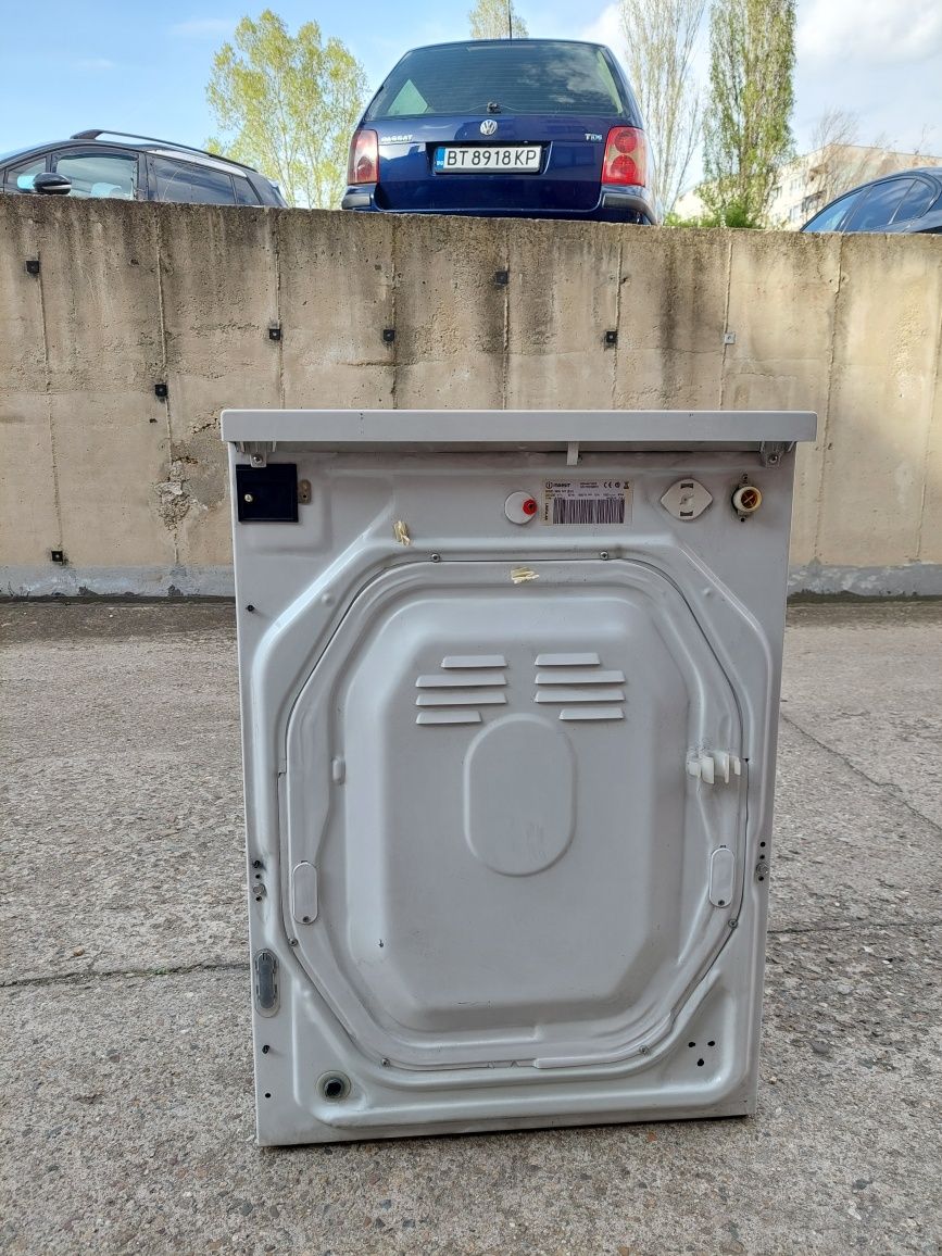 Продавам на части авт. пералня "Indesit WIA101", итал. сглобка