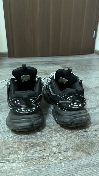 Balenciaga Track