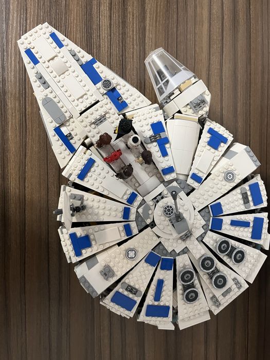 Lego star wars millenium falcon alb