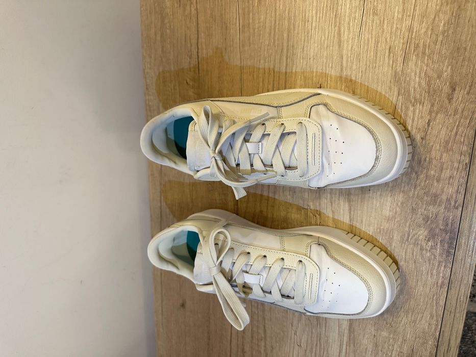 Sneakers Puma Carina Street