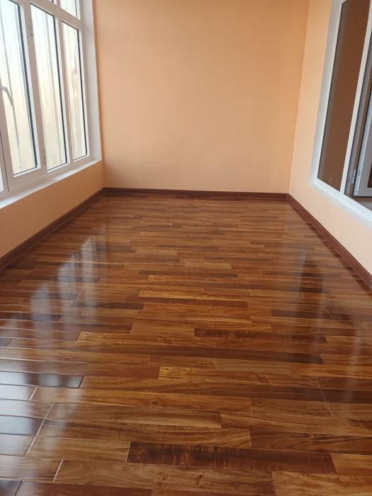 3 xonali kvartira sotiladi