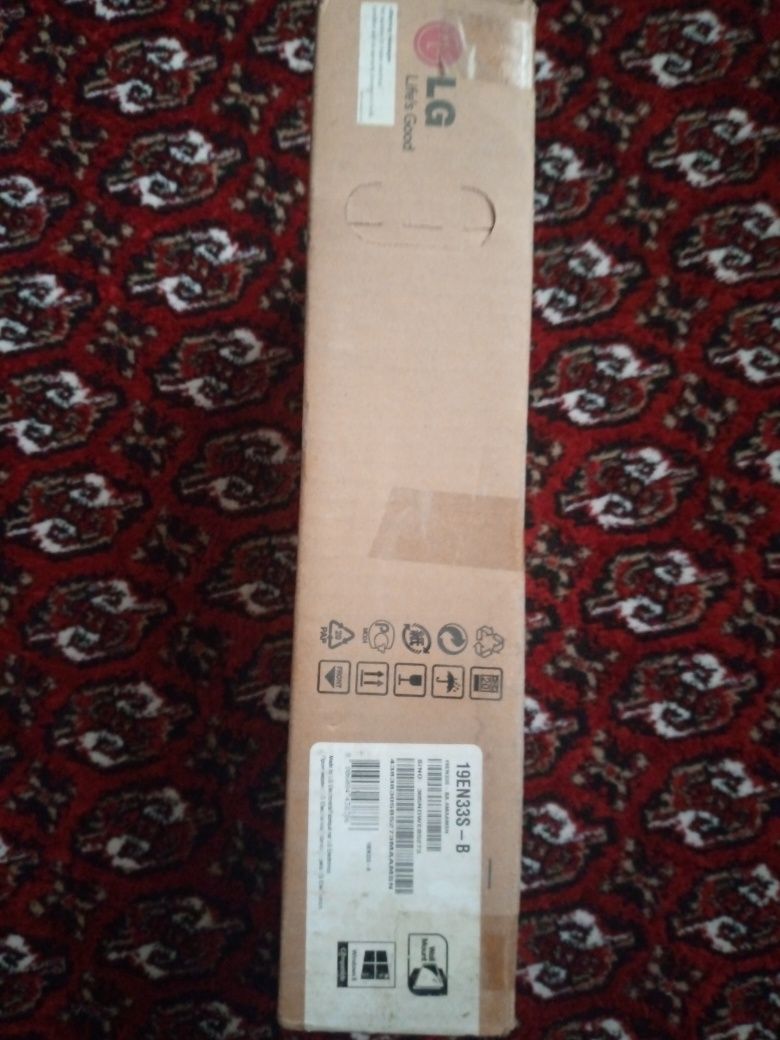 Monitor LG sotiladi  holati yaxshi