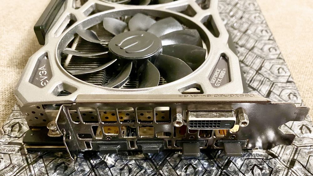 Placa video EVGA gtx 1080 ti FTW3