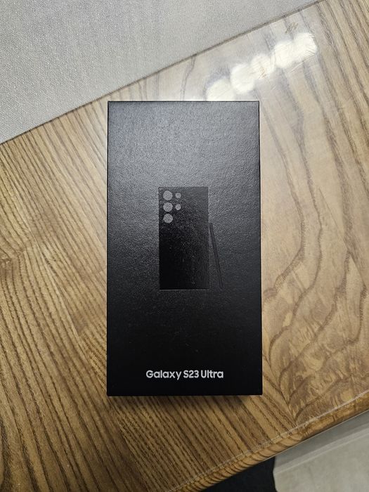 Samsung Galaxy S23 Ultra 256GB – Phantom Black – Stare excelentă!