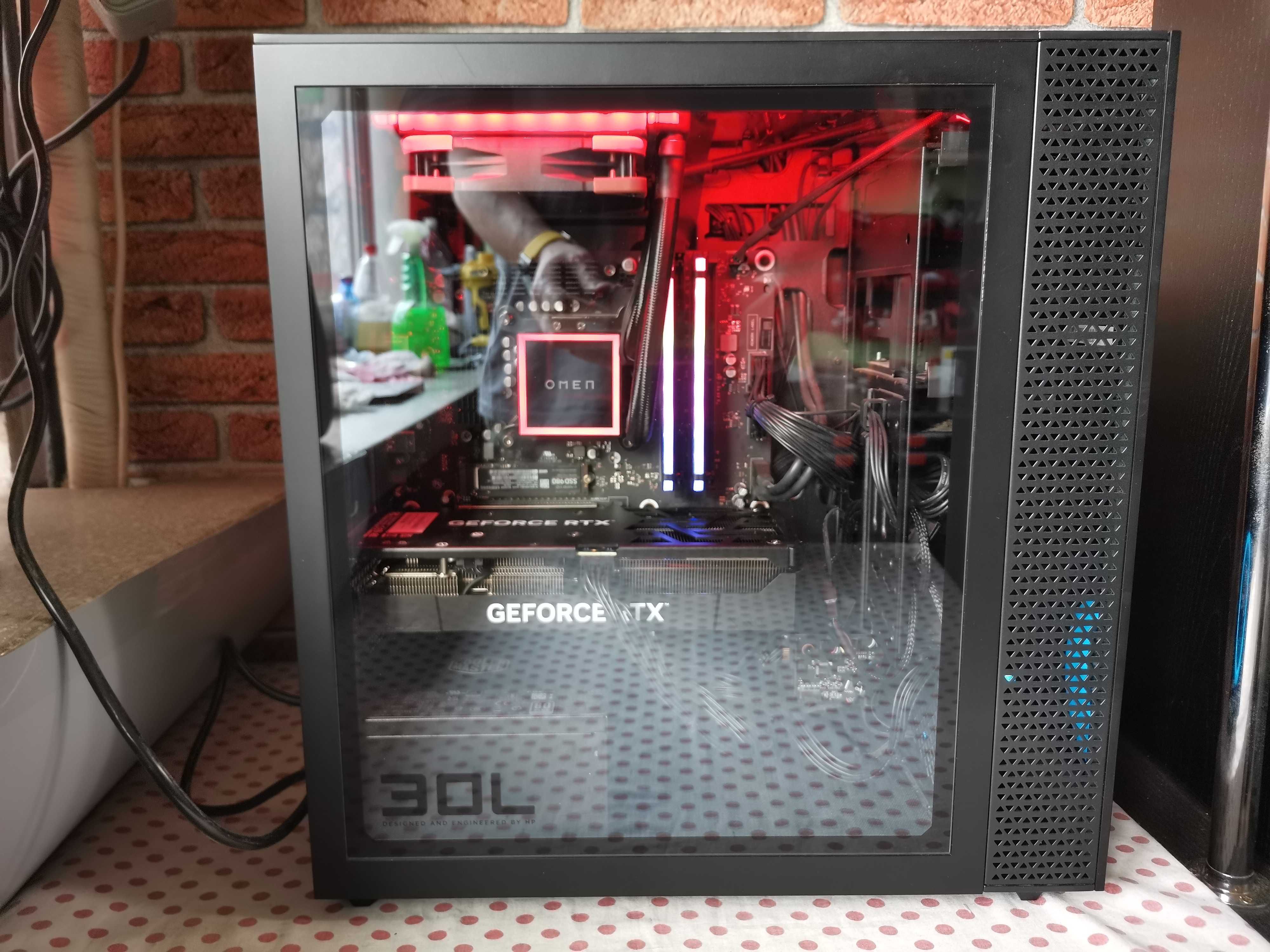 PC Gaming HP Omen 30L i7-10700KF, Z490, Watercooling, Wireless.