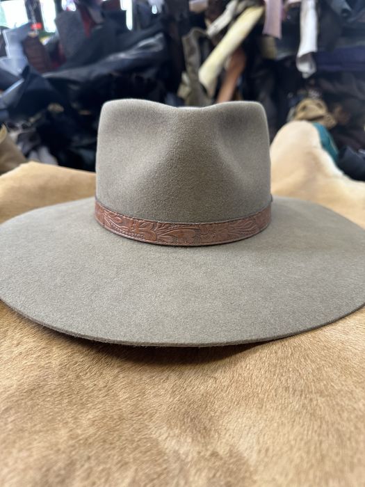 Чисто нова каубойска шапка Akubra – естествен заешки филц