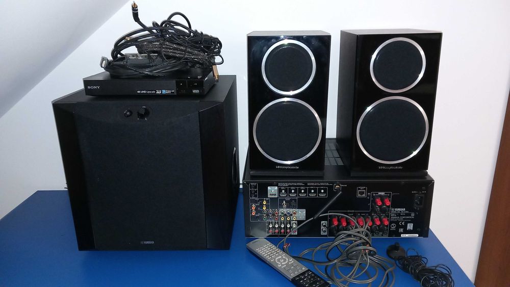 Sistem audio 2.1 Wharfedale si Yamaha