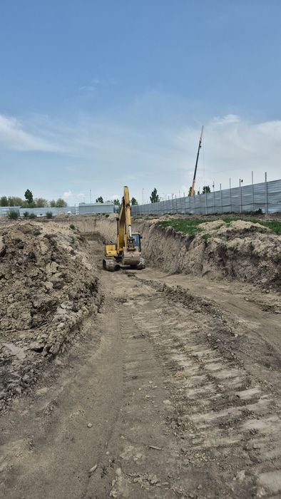 Услуги Эксковатор разработка котлован снос зданий помещений