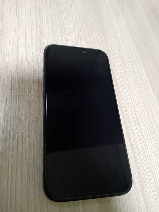 Продам iPhone 15 pro 128gb