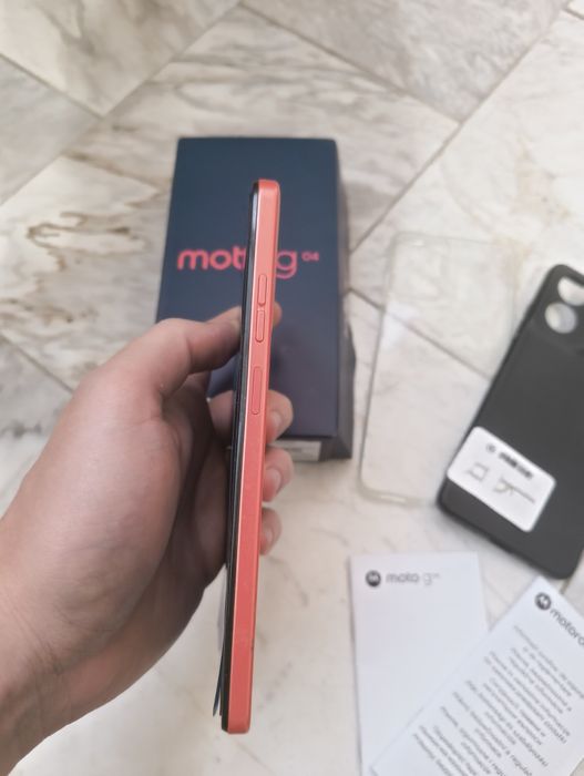 Motorola Moto G04 перфектен като нов