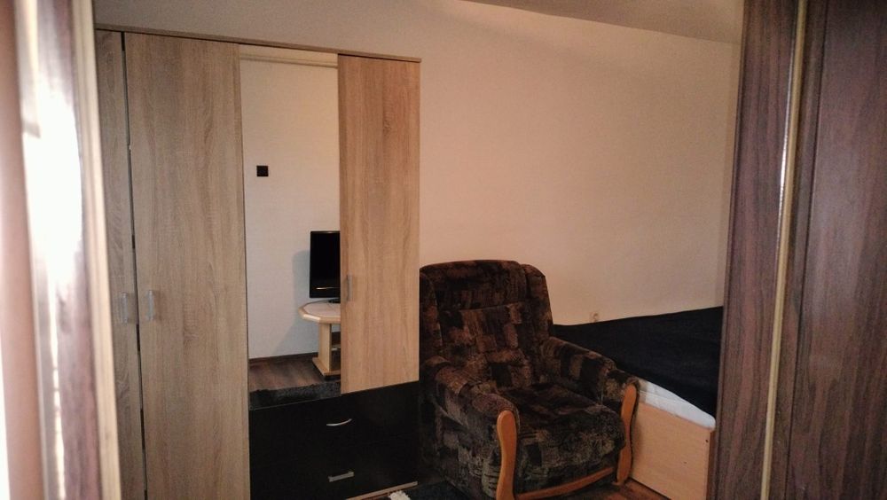 Garsoniera de inchiriat