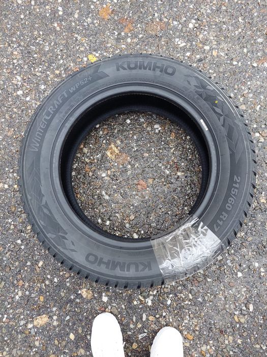 4 x Cauciucuri iarna Kumho 215 60 R17 Winter Craft WP52+