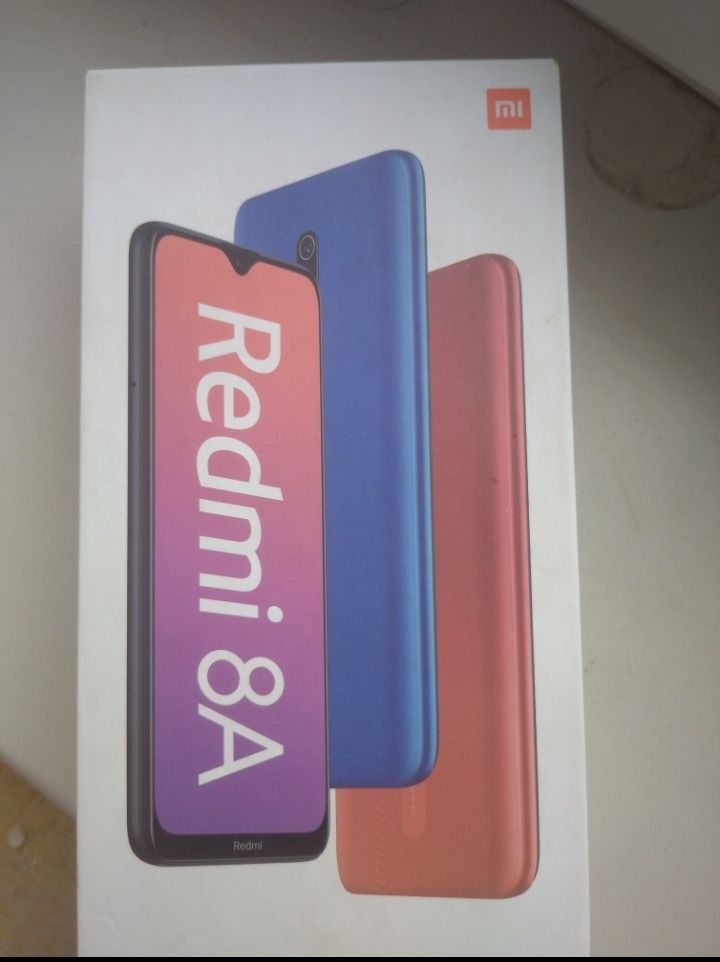 Redmi 8A,2GB RAM 32GB, Цвет Чёрный,Динамик хороший экран целый.