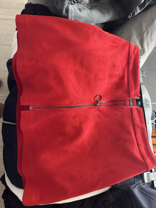 Fusta scurta, Zara Trafaliuc