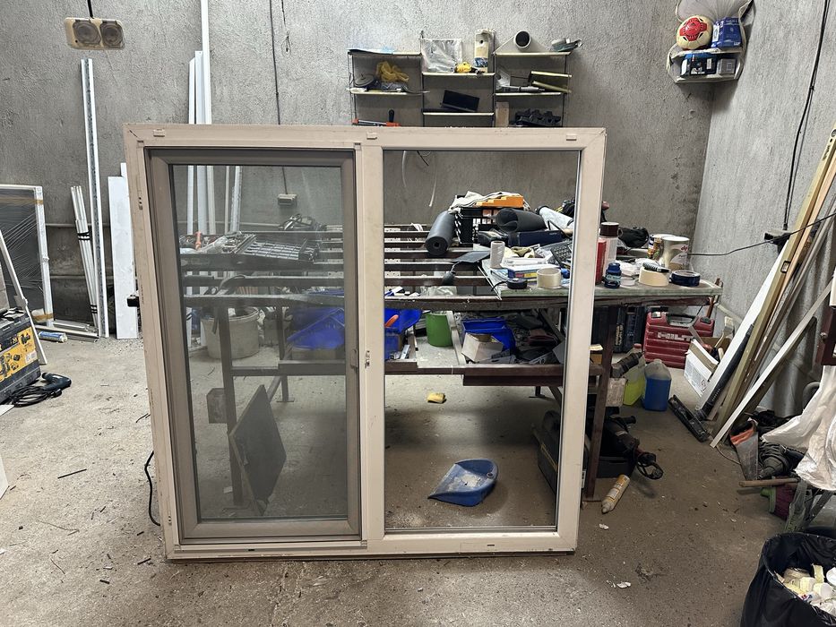 PVC дограма бяла