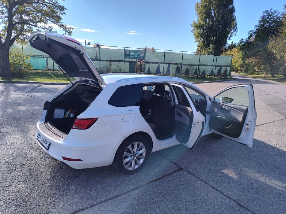 Vând Seat Leon Sportstourer