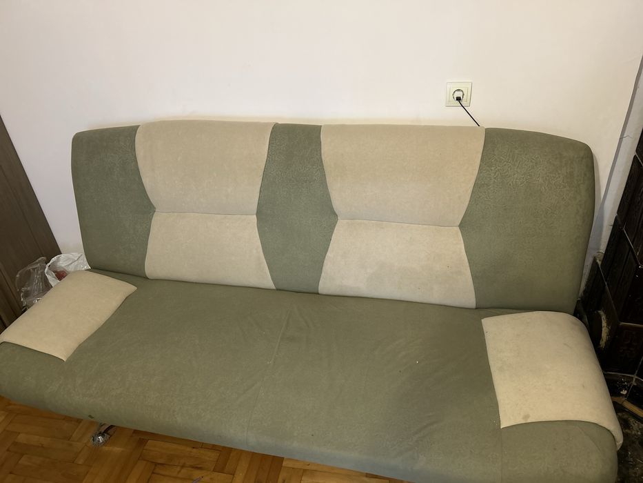 Vând colțar și canapea