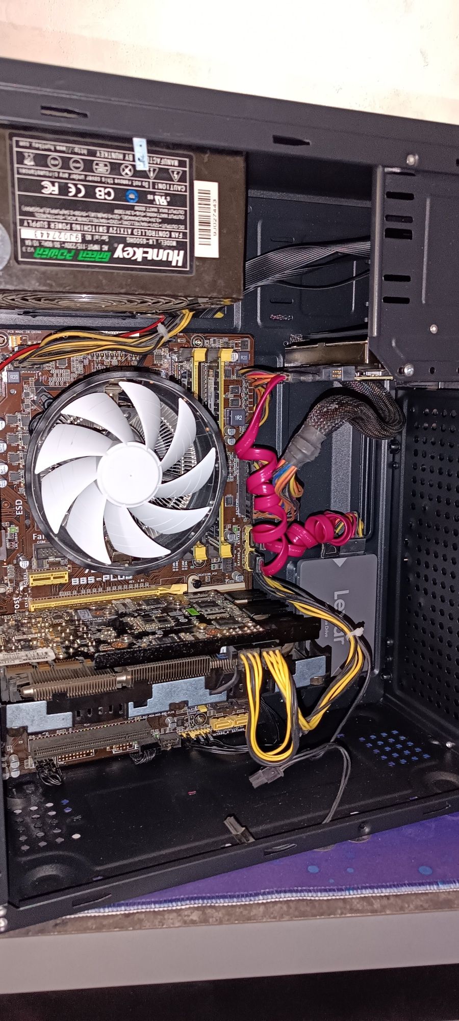Отличная сборка на Core i7 4790 .