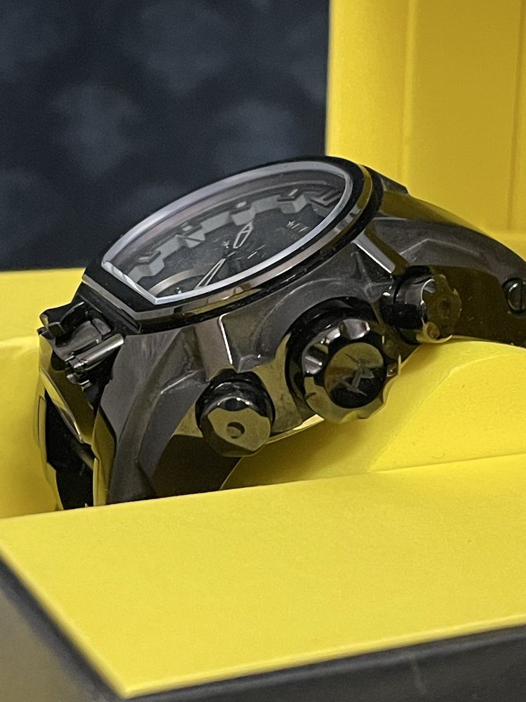 НОВ ЕДИН от 500 броя Часовник Invicta Reserve LIMITED EDITION с ПЕРЛА