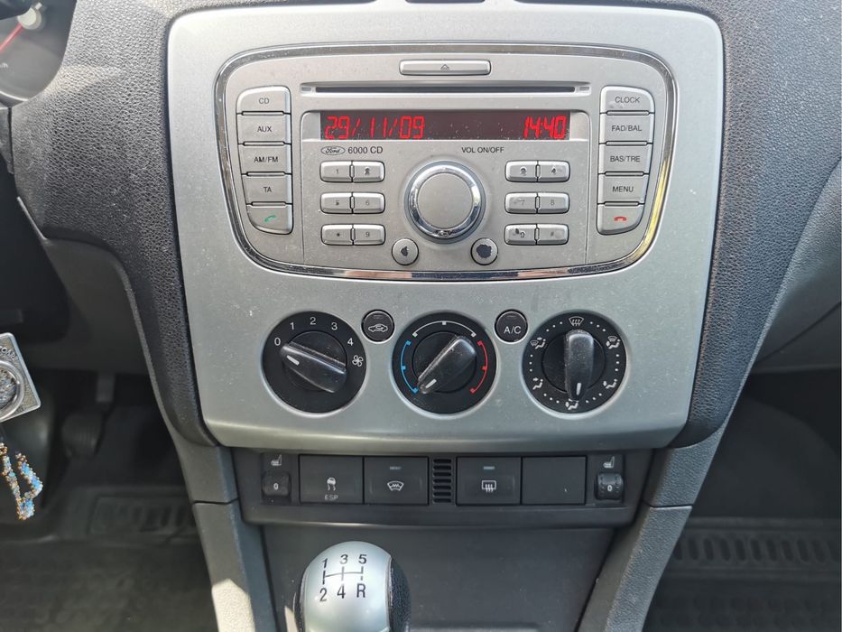 Vând Ford Focus , 1450 euro negociabil