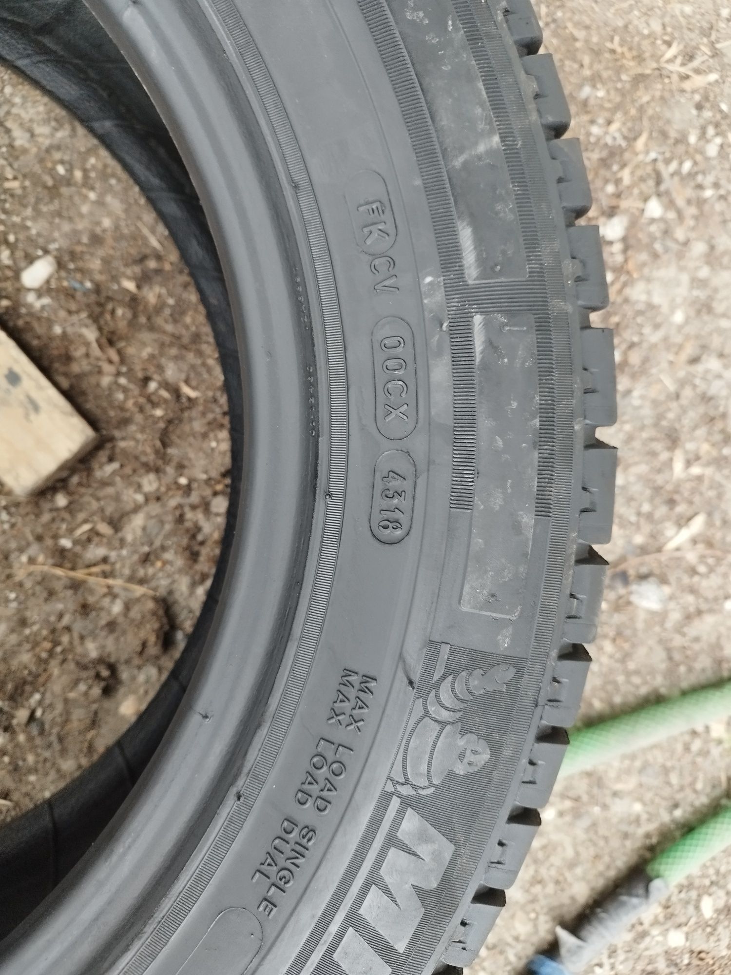 4 anvelope de vară Michelin (ca noi) 195/65/16C dot 2018