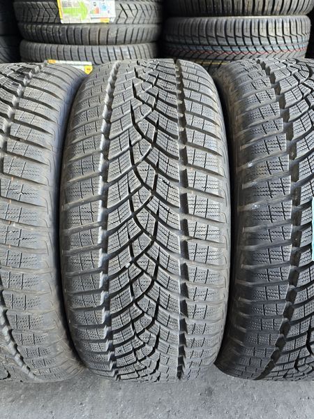 225/45/18 GOODYEAR 4бр