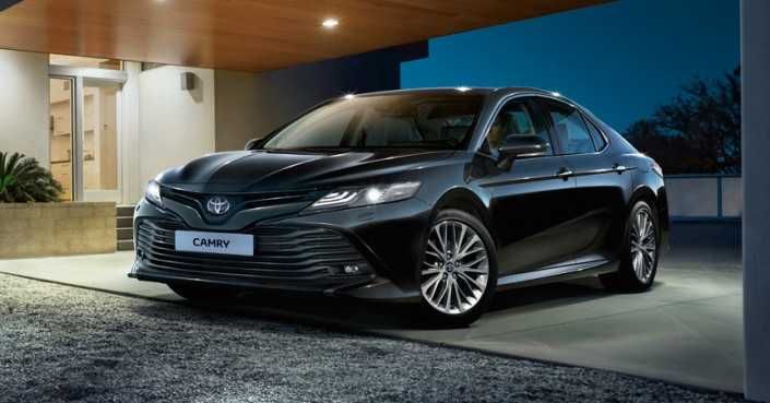Крыло на Toyota Camry 70/Тойота Камри 70