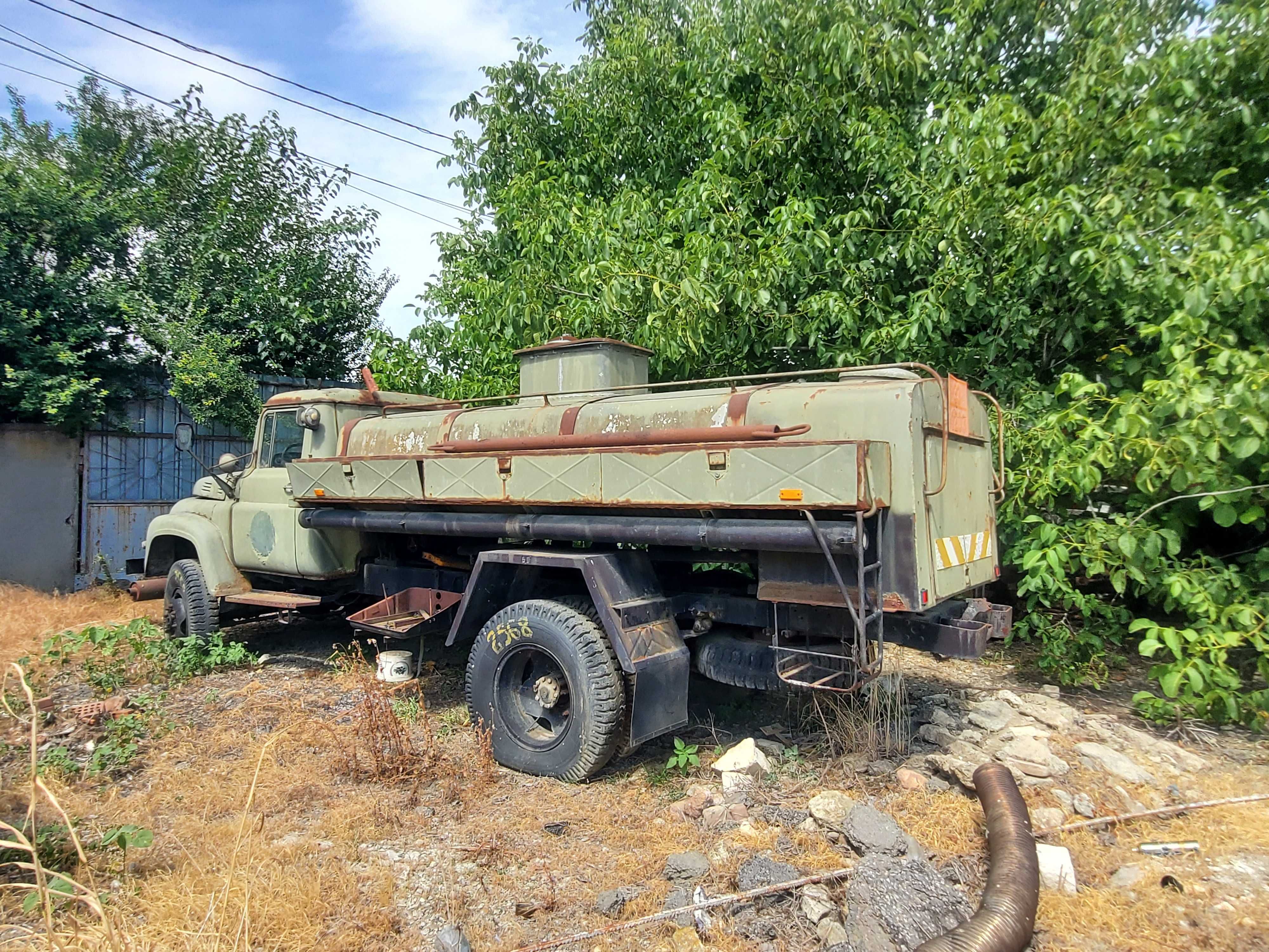 Autocisterna militara