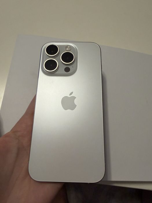 Iphone 15 Pro 128 GB- eSIM Only