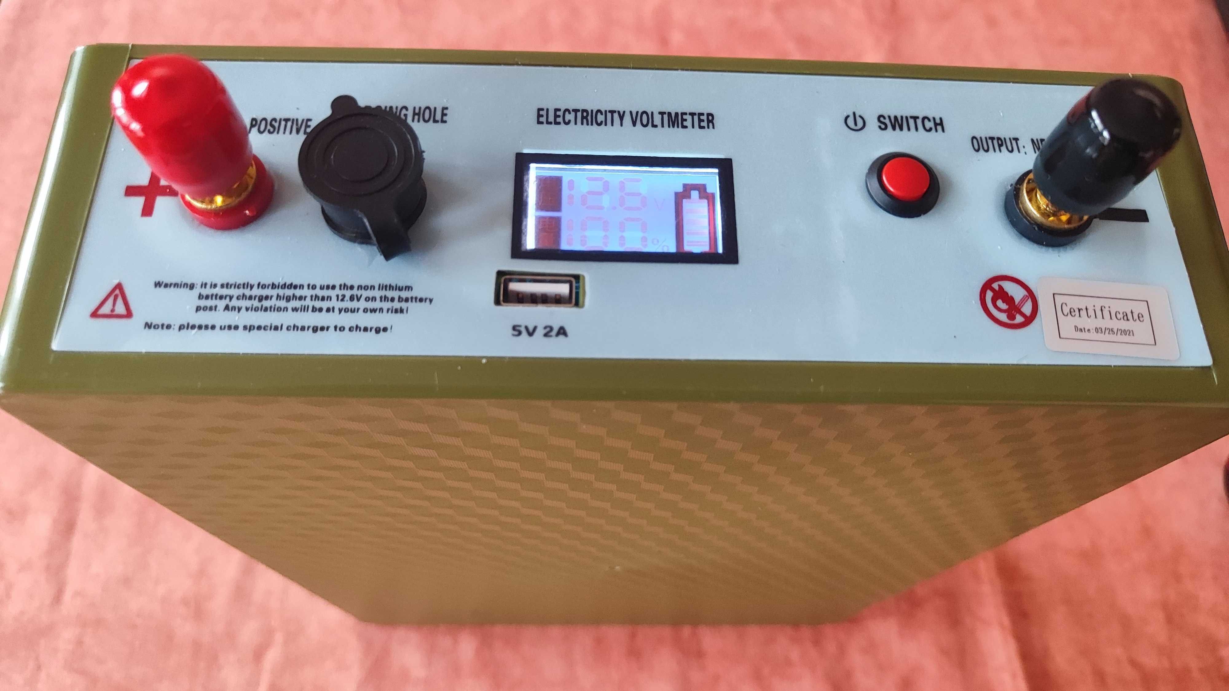 Литиево-йонен тягов акумулатор 50Ah / 12V  със зарядно и BMS