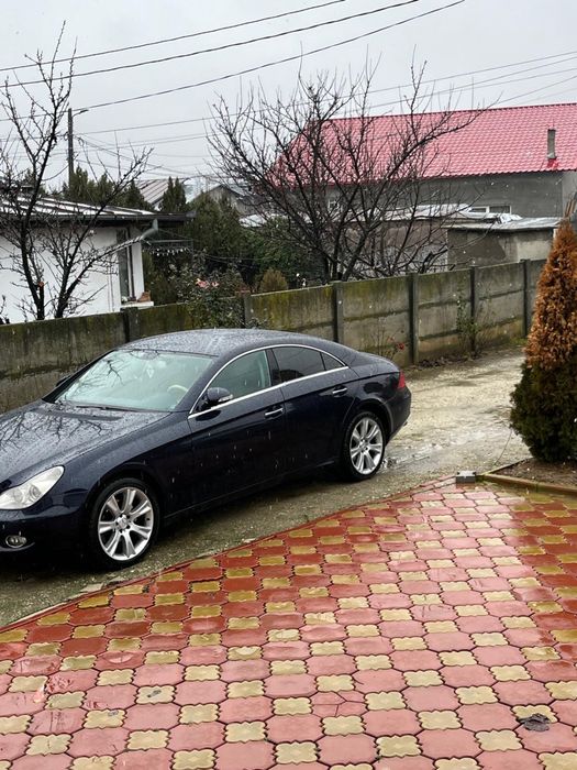 Vand Mercedes cls 320
