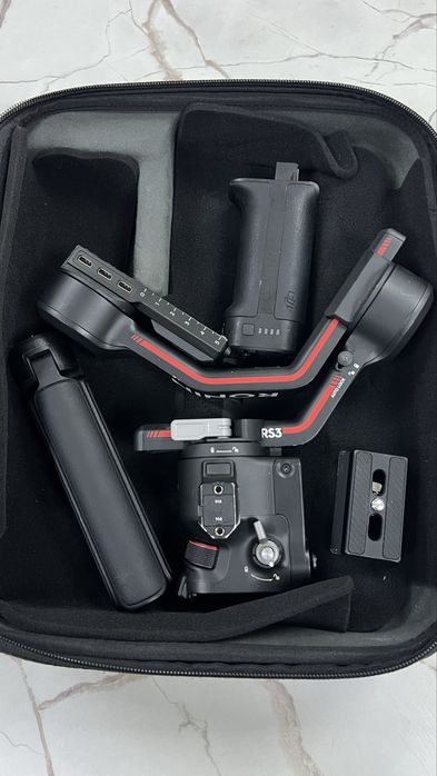 Продается стабилизатор dji rs3 combo