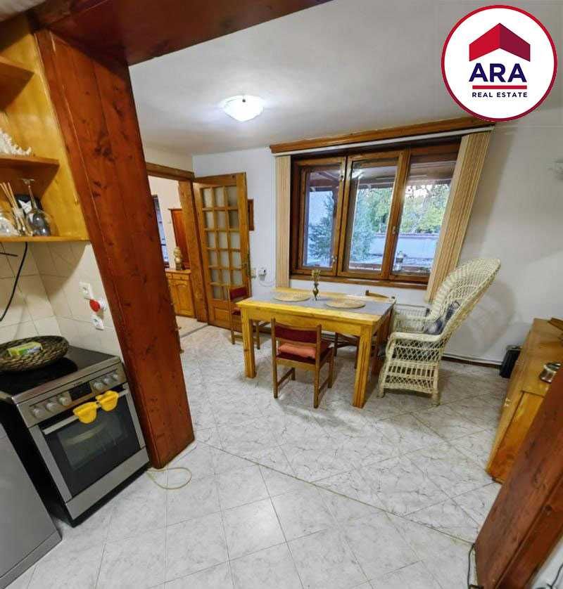 Продава се Къща в Плевен, Идеален център - 80 кв.м за 1613 €/кв.м - Снимка #4